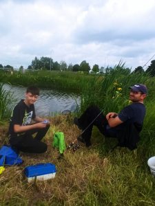 sandacz.info-2025-05-31-piknik-wedkarski-dzien-dziecka-123
