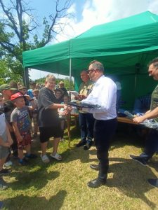 sandacz.info-2025-05-31-piknik-wedkarski-dzien-dziecka-171